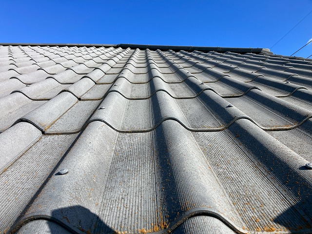 アスベスト含有スレート屋根材